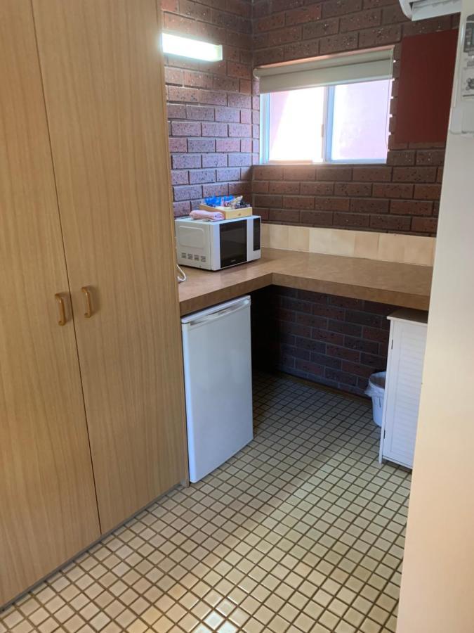 Bairnsdale Tanjil Motor Inn Dış mekan fotoğraf