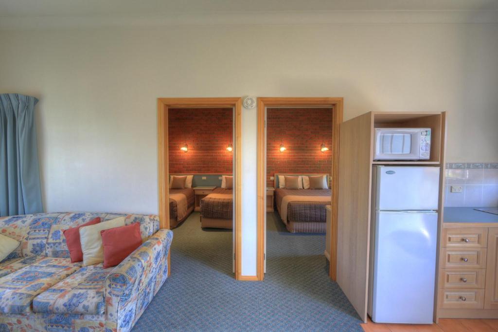 Bairnsdale Tanjil Motor Inn Dış mekan fotoğraf