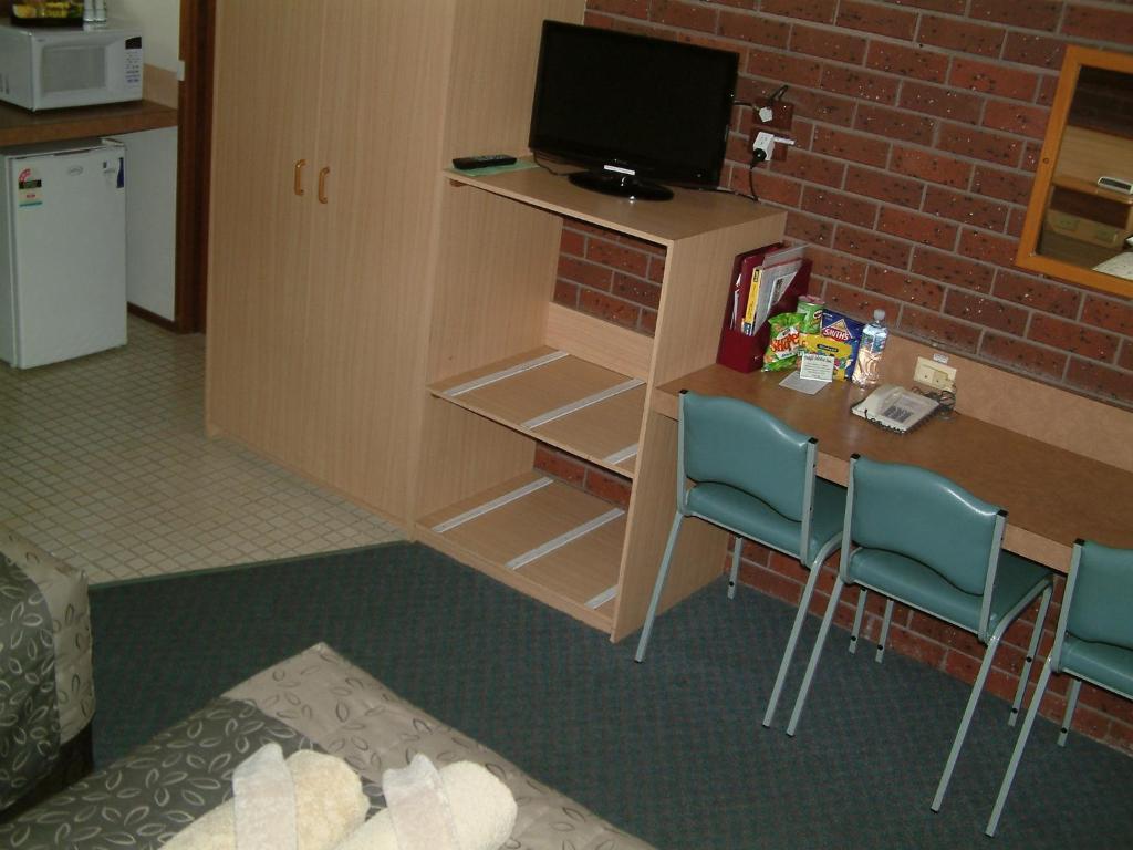 Bairnsdale Tanjil Motor Inn Dış mekan fotoğraf